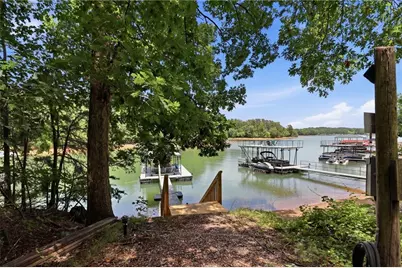 4825 Perry Road, Gainesville, GA 30506 - Photo 9