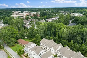 300 Banbury Crossing, Alpharetta, GA 30009 - Photo 41