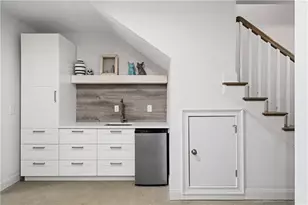 300 Banbury Crossing, Alpharetta, GA 30009 - Photo 33