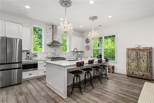 300 Banbury Crossing, Alpharetta, GA 30009 - Photo 11