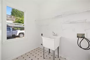 1001 Woodward Park Dr, Suwanee, GA 30024 - Photo 29