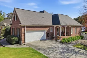 5409 Culzean Way, Suwanee, GA 30024 - Photo 3