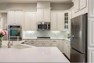 320 Valley Brook Way NE, Atlanta, GA 30342 - Photo 7