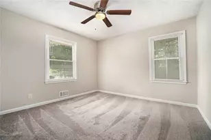 114 Howell Dr SW, Atlanta, GA 30331 - Photo 9