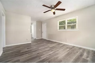 114 Howell Drive SW, Atlanta, GA 30331 - Photo 3