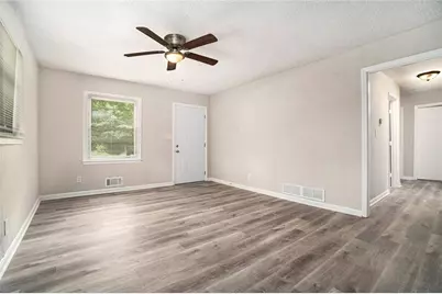 114 Howell Drive SW, Atlanta, GA 30331 - Photo 5