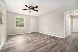 114 Howell Dr SW, Atlanta, GA 30331 - Photo 5