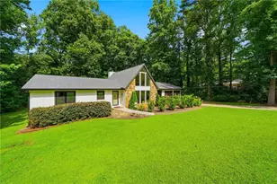 3043 S Meadow Ct, Marietta, GA 30062 - Photo 3