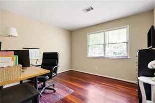 422 Woodstone W Dr, Marietta, GA 30068 - Photo 19