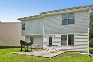 1586 Rice Square, Lithonia, GA 30058 - Photo 7