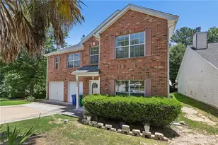 1586 Rice Square, Lithonia, GA 30058 - Photo 1