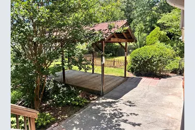 721 Dorsey Circle SW, Lilburn, GA 30047 - Photo 25