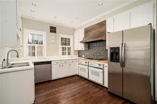 2378 Glenwood Dr NE, Atlanta, GA 30305 - Photo 5
