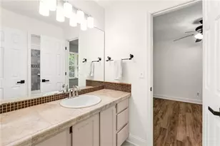 1025 Pine Grove Dr, Alpharetta, GA 30009 - Photo 35