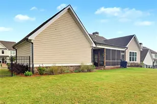 943 Clubside, Monroe, GA 30655 - Photo 89