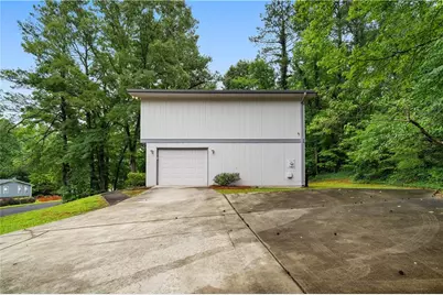 3260 Creek Hollow Drive, Marietta, GA 30062 - Photo 31