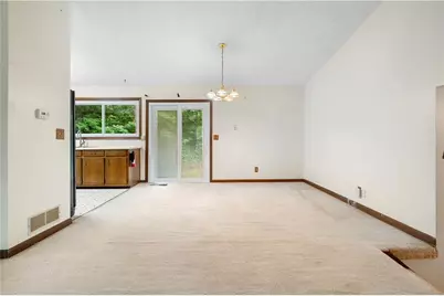 3260 Creek Hollow Drive, Marietta, GA 30062 - Photo 7