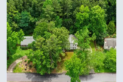 3260 Creek Hollow Drive, Marietta, GA 30062 - Photo 35