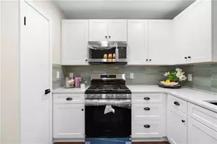 1252 Sherwood Dr, Norcross, GA 30093 - Photo 9