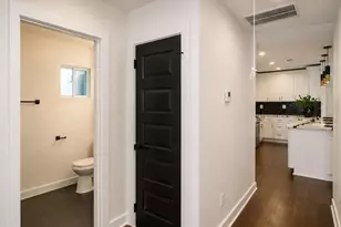 1654 Hadlock St, Atlanta, GA 30311 - Photo 9