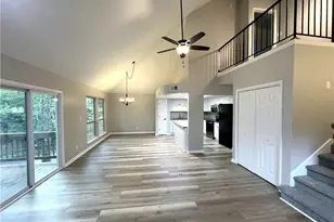 3030 Steeplechase Dr, Alpharetta, GA 30004 - Photo 7
