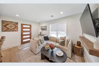 235 Mathews Circle SE, Marietta, GA 30067 - Photo 5