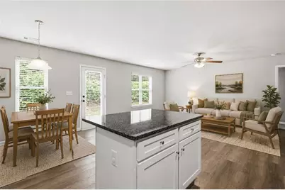 121 W Lexington Avenue, Griffin, GA 30223 - Photo 9