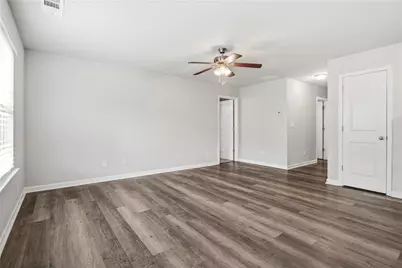 121 W Lexington Avenue, Griffin, GA 30223 - Photo 15