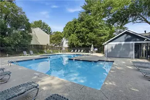 1805 Queen Anne Ct, Atlanta, GA 30350 - Photo 25