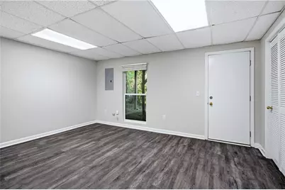 1805 Queen Anne Court, Atlanta, GA 30350 - Photo 21