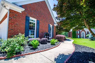 303 Ivy Brook Ct, Alpharetta, GA 30004 - Photo 7