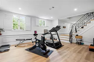 135 Lameloise Ln, Atlanta, GA 30327 - Photo 47
