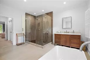 135 Lameloise Ln, Atlanta, GA 30327 - Photo 35