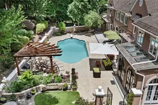 135 Lameloise Ln, Atlanta, GA 30327 - Photo 55