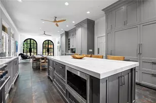 135 Lameloise Ln, Atlanta, GA 30327 - Photo 21
