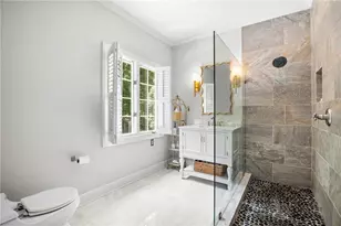 135 Lameloise Ln, Atlanta, GA 30327 - Photo 41