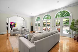 135 Lameloise Ln, Atlanta, GA 30327 - Photo 13