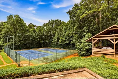 2571 Meadowglen Trail, Snellville, GA 30078 - Photo 29