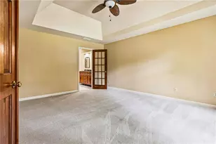 2571 Meadowglen Trail, Snellville, GA 30078 - Photo 13