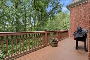 121 Brookview Cir, Atlanta, GA 30339 - Photo 13