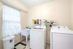 3405 Ravenwood Dr, Atlanta, GA 30349 - Photo 15