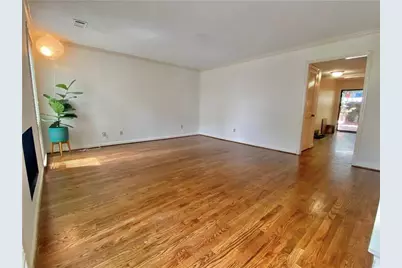 1148 Riverbend Club Drive SE, Atlanta, GA 30339 - Photo 7