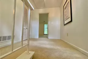 1148 Riverbend Club Dr SE, Atlanta, GA 30339 - Photo 21