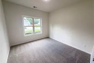 3322 Henderson View Ct, Loganville, GA 30052 - Photo 11
