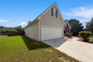 3322 Henderson View Ct, Loganville, GA 30052 - Photo 23