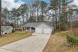 5418 Jamestowne Dr, Powder Springs, GA 30127 - Photo 3