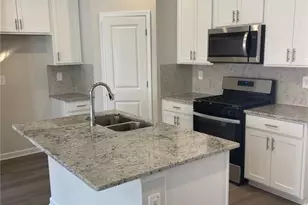 4074 Holland Grv Rd, Lawrenceville, GA 30044 - Photo 5