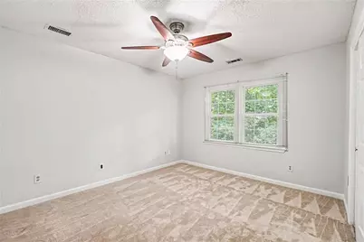810 Deep Lake Drive NW, Kennesaw, GA 30144 - Photo 19