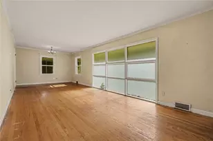 2841 Cloverhurst Dr, Atlanta, GA 30344 - Photo 5