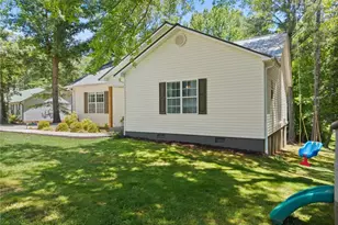 18 Chickasaw Trail, Cleveland, GA 30528 - Photo 3